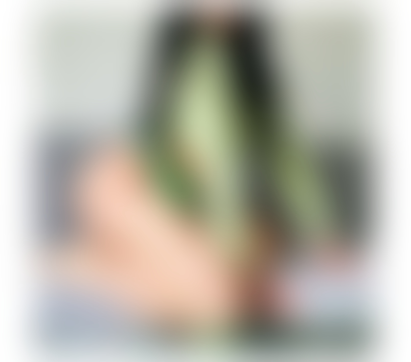 Escorts Wiltshire Swindon - Photos for Relaxing escape with a friendly girl.